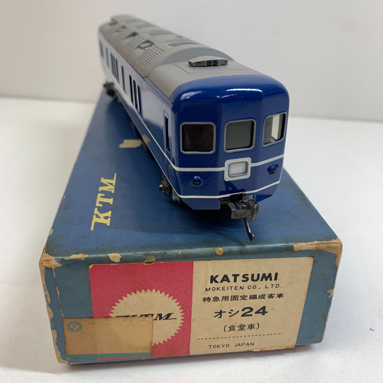 特急用固定編成客車オシ24食堂車 旅の楽しみ食堂車（7） オシ