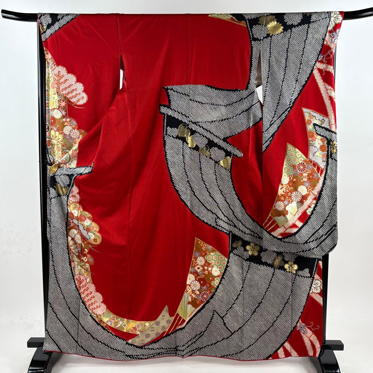 振袖 身丈165.5cm 裄丈67cm M 袷 松竹梅 宝尽くし 金銀彩 絞り 赤 正絹 秀品