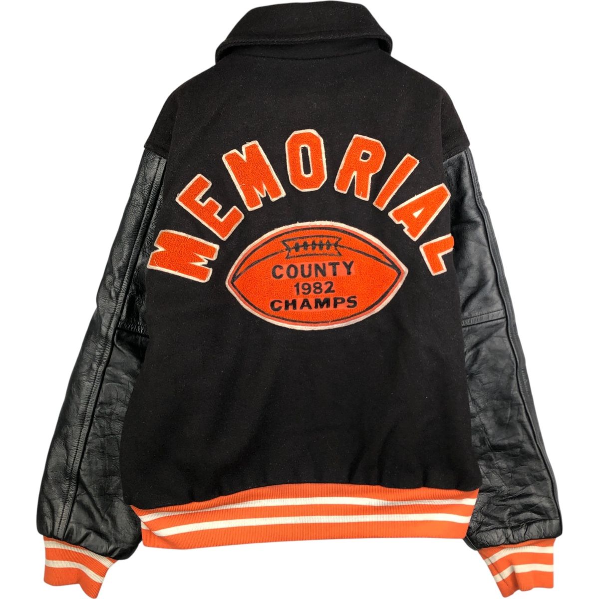 バーシティジャケット