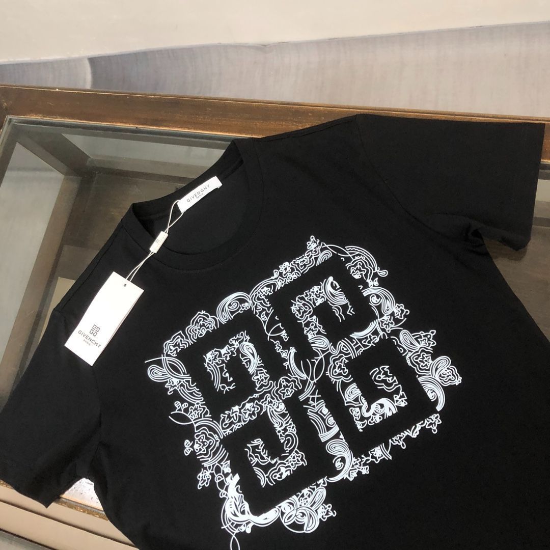 本日限定特価】GIVENCHY 春夏 ロゴプリントTシャツ [本日特価