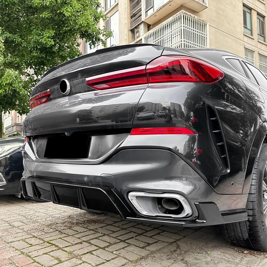 スポーティ全開♪ BMW リアバンパー リアディフューザー G06 X6 xDrive35d M50i M60i Mスポーツ X6シリーズ 黒 b12084