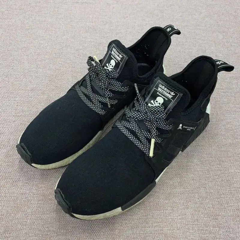 雷市場（ポンジャン）商品韓国直送】 adidas(アディダス) x MASTERMIND(マスターマインド) NMD スニーカー 265 S02562  - メルカリ