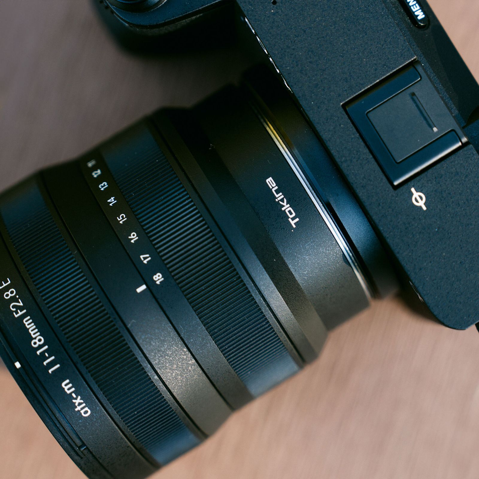 Tokina トキナー