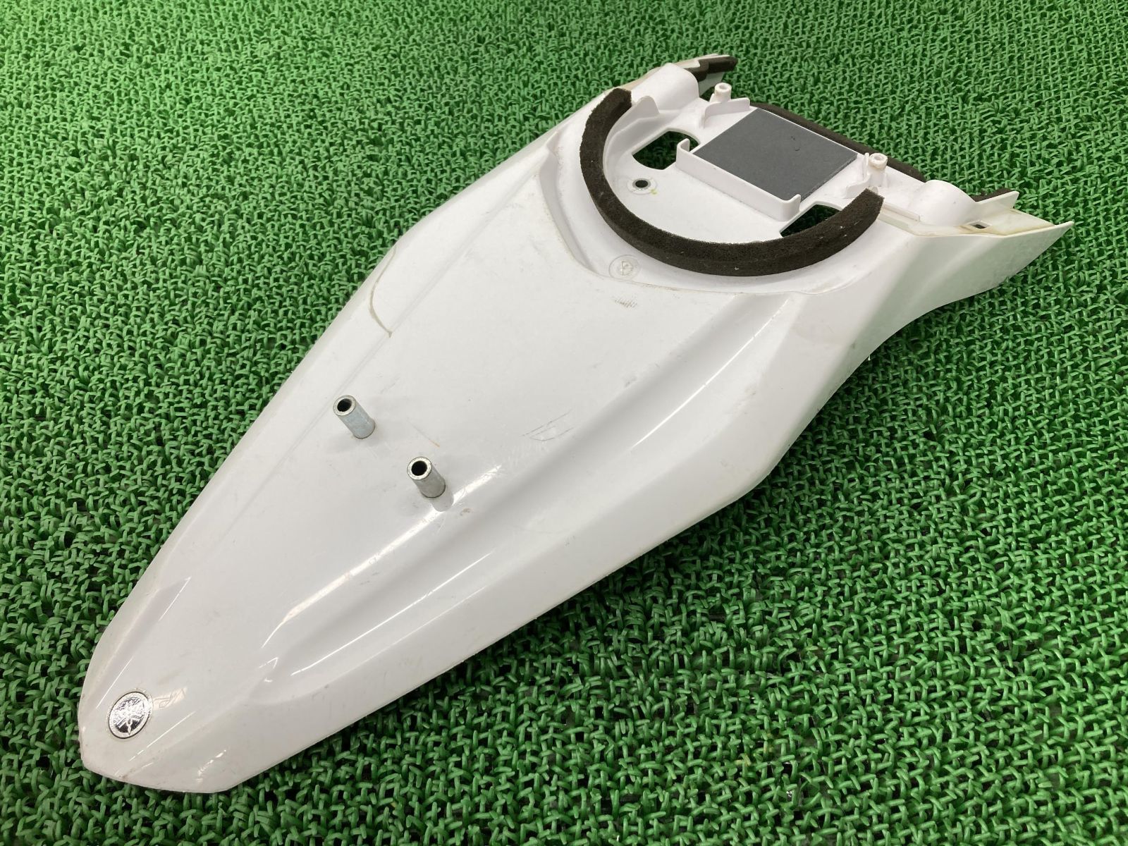 WR250R リアフェンダー 白 3D7 ヤマハ 純正 中古 バイク 部品 DG15J WR250X 修復素材に 品薄 希少品 車検 Genuine