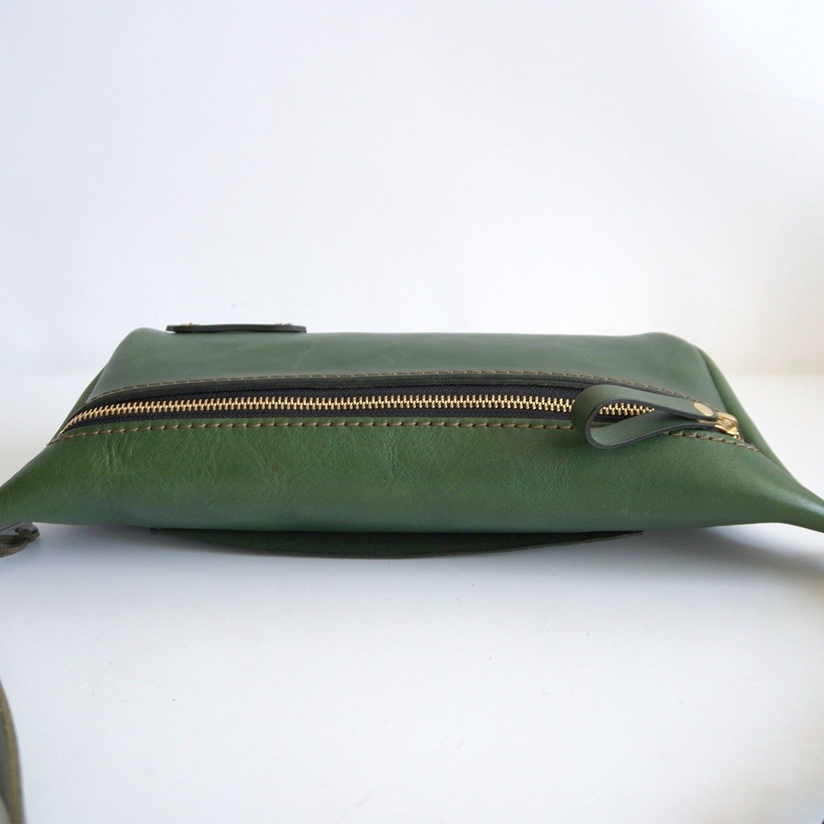 HERZ】 ヘルツ ソフトダレスバッグ Mサイズ相当 グリーンカラー HERZ