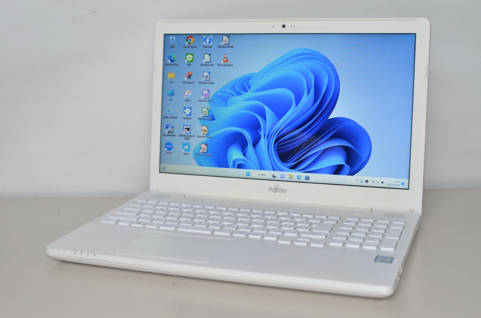 富士通 ノートパソコン LIFEBOOK AH50/X/特価良品 【公式通販】