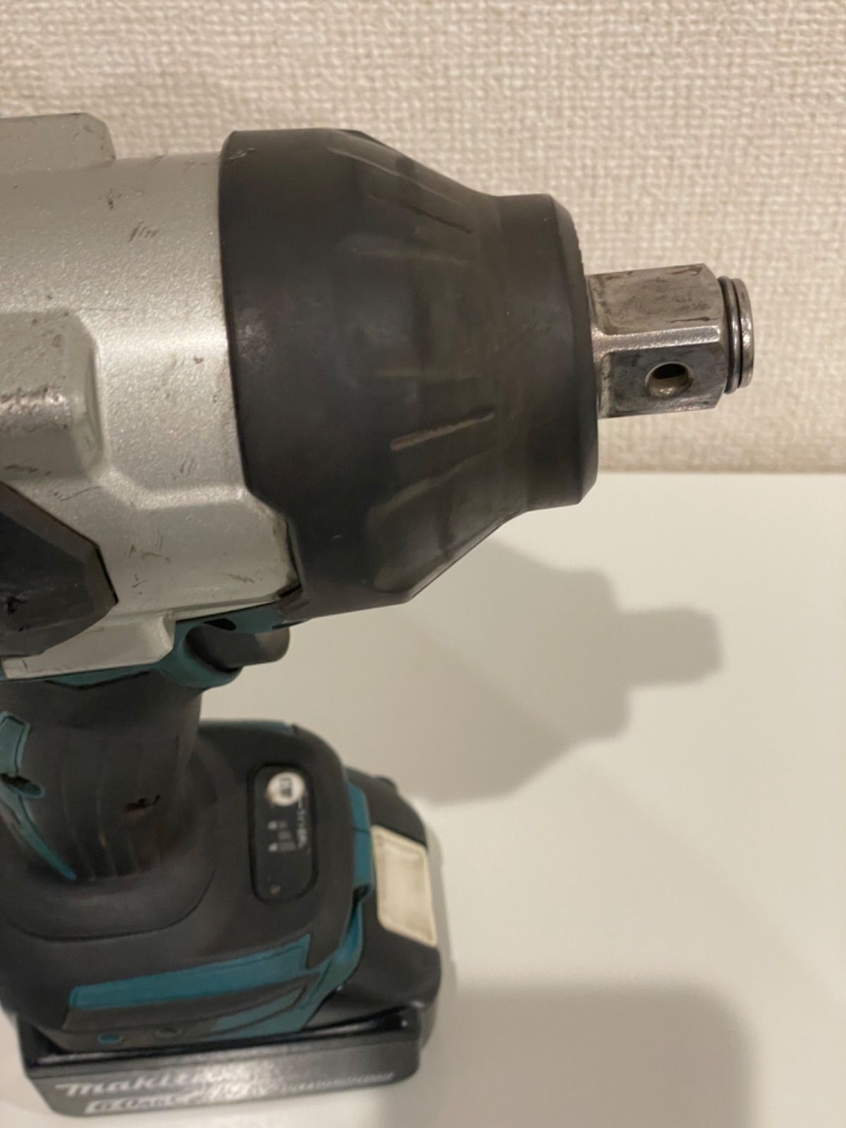 電動インパクトドライバー 18V