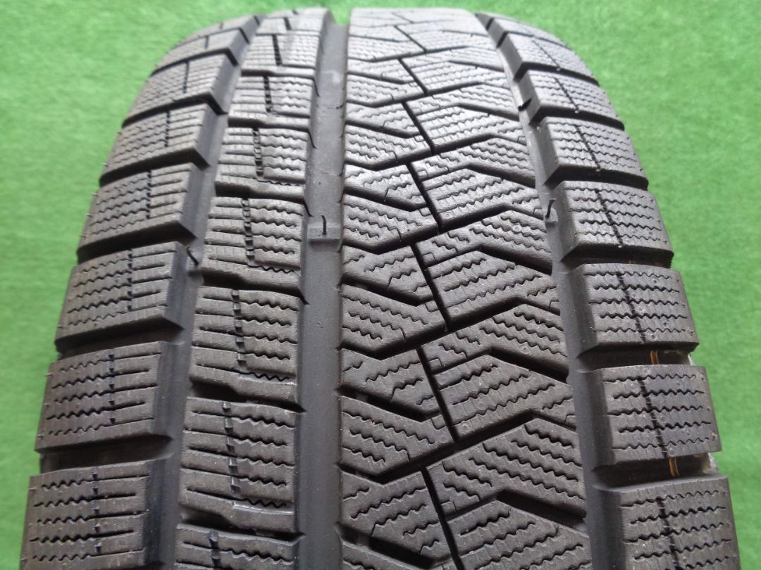 215/45R17　中古スタッドレスセット　17インチ　ピレリ　アイスアシンメトリコプラス　カローラスポーツなど　4本セット　神奈川県 28500円