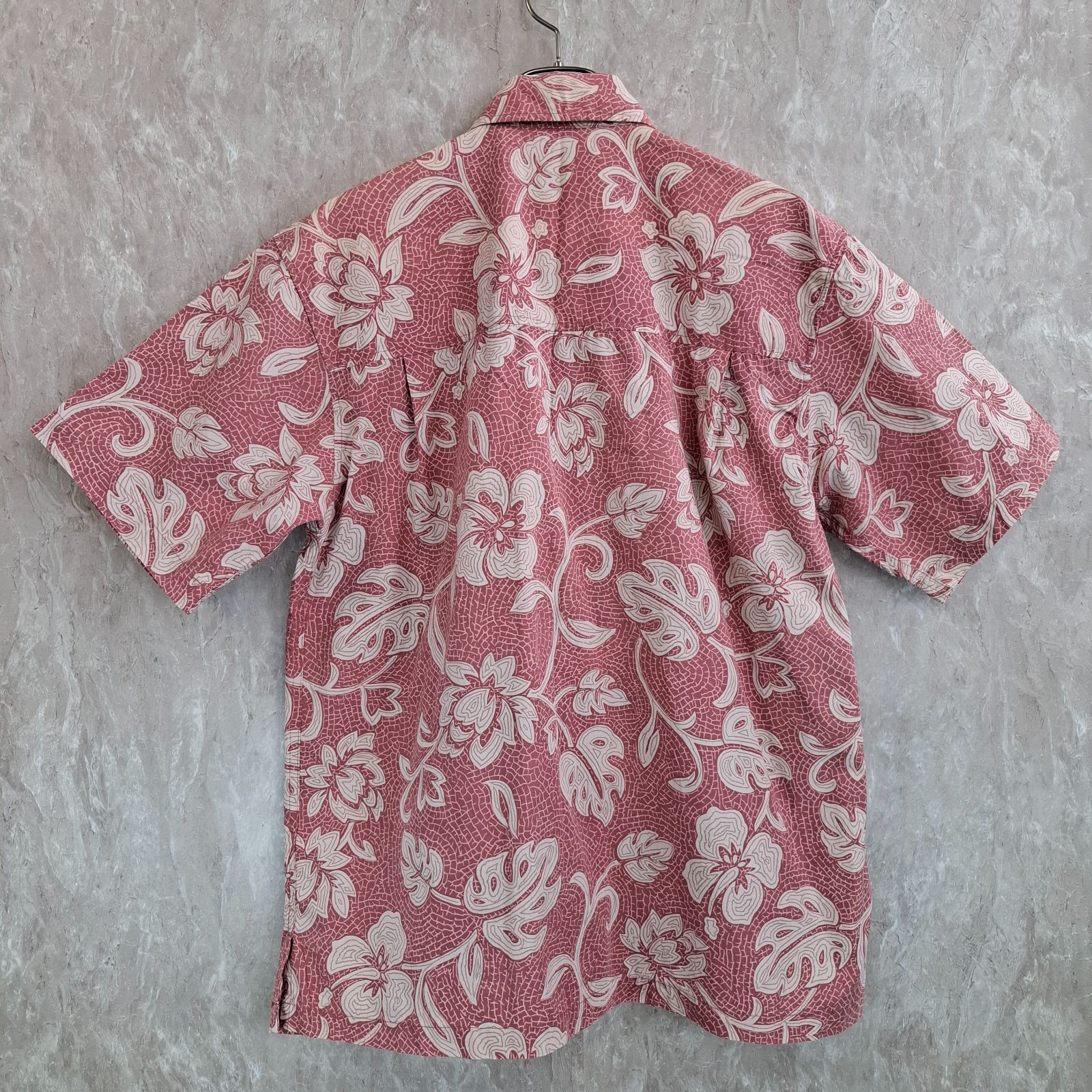 アロハシャツ