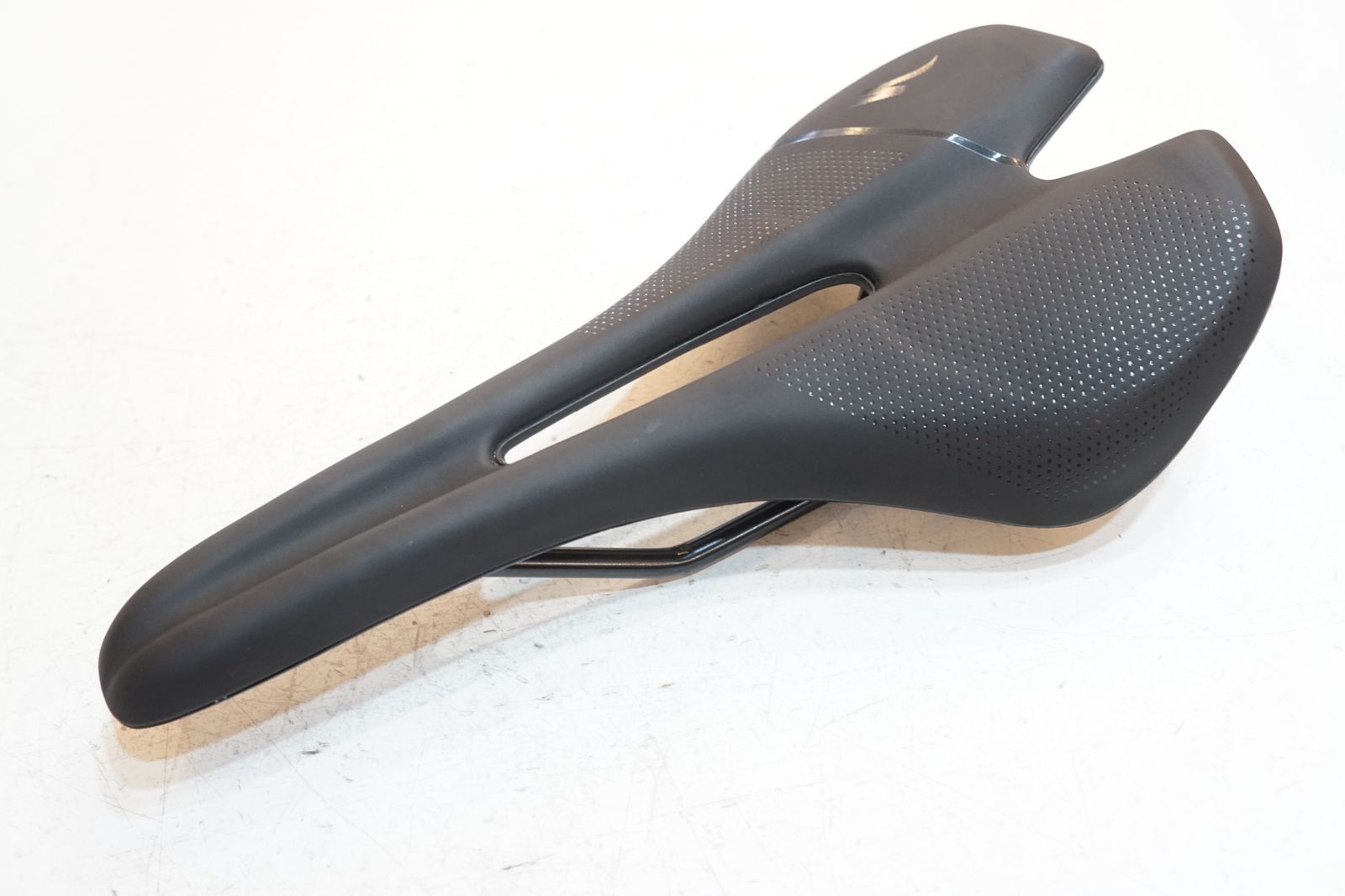 SPECIALIZED スペシャライズド TOUPÉ COMP GEL 143mm サドル バイチャリ浦和ベース