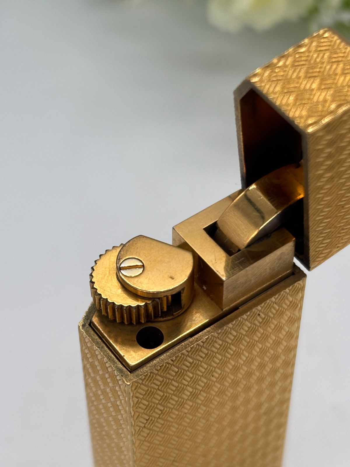 ⭐️カルティエ les must de Cartierガスライターゴールド五角形