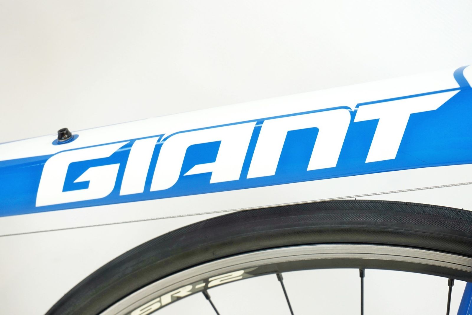 GIANT 「ジャイアント」 DEFY3 2015年頃 ロードバイク / バイチャリ有明店 - メルカリ