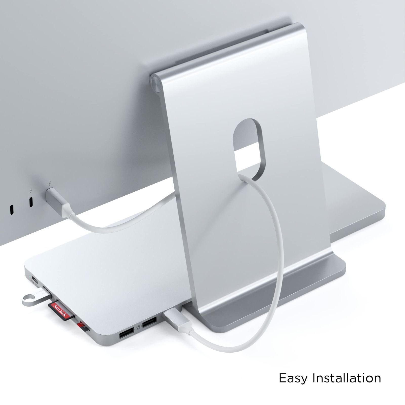 SSD用スロット付き