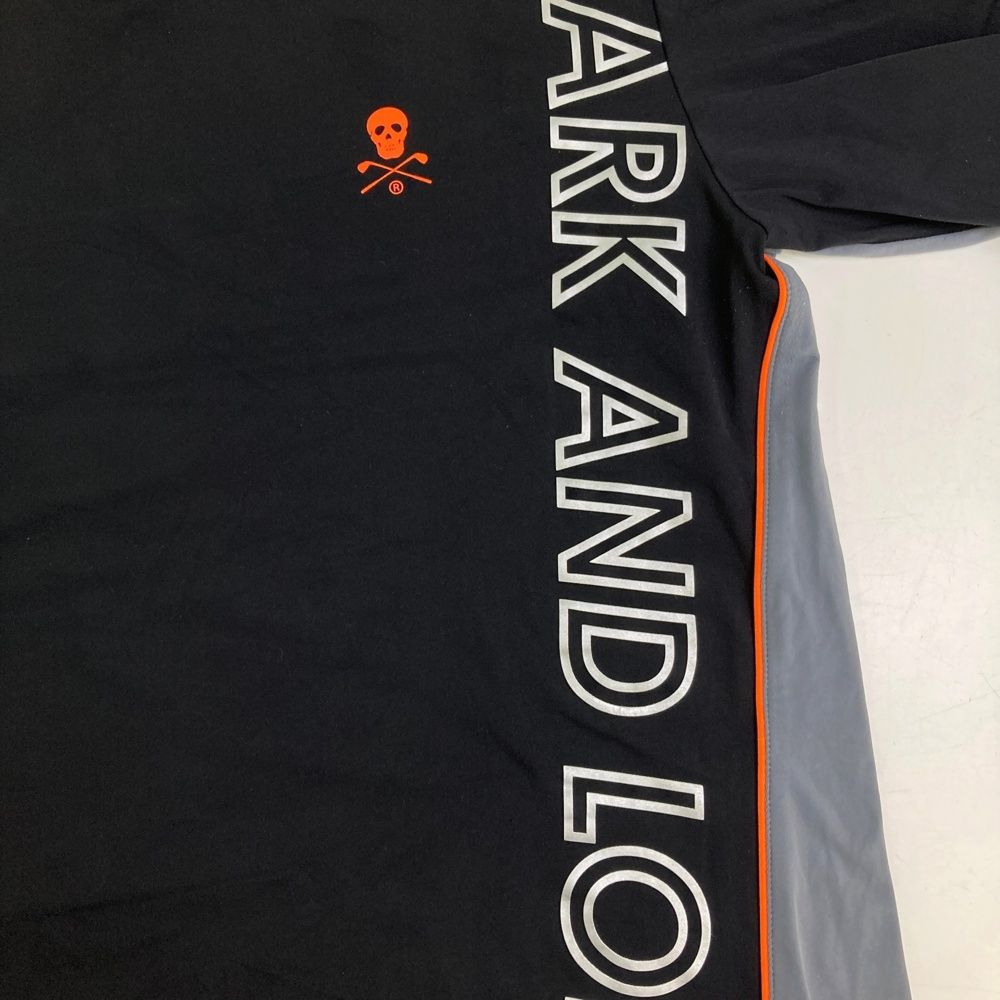 サイズ：48 MARK&LONA マークアンドロナ  ハイネック 長袖Tシャツ スカル  ブラック系 [240101495071] ゴルフウェア メンズ ストスト サイズ：48 MARK&LONA マークアンドロナ ハイネック 長袖Tシャツ