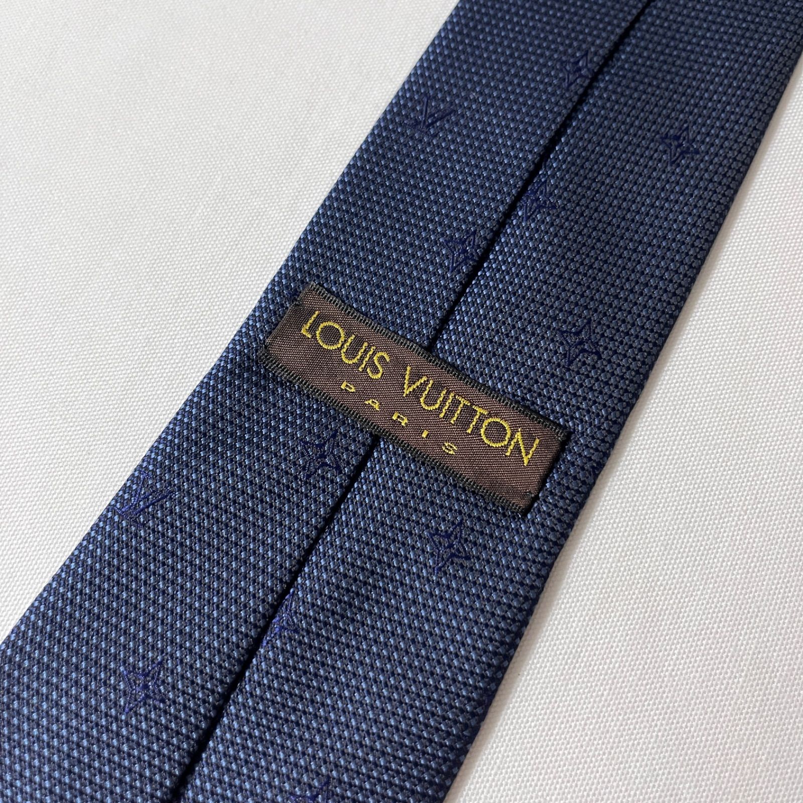美品 LOUIS VUITTON ルイヴィトン ネクタイ シルク100% ネイビー
