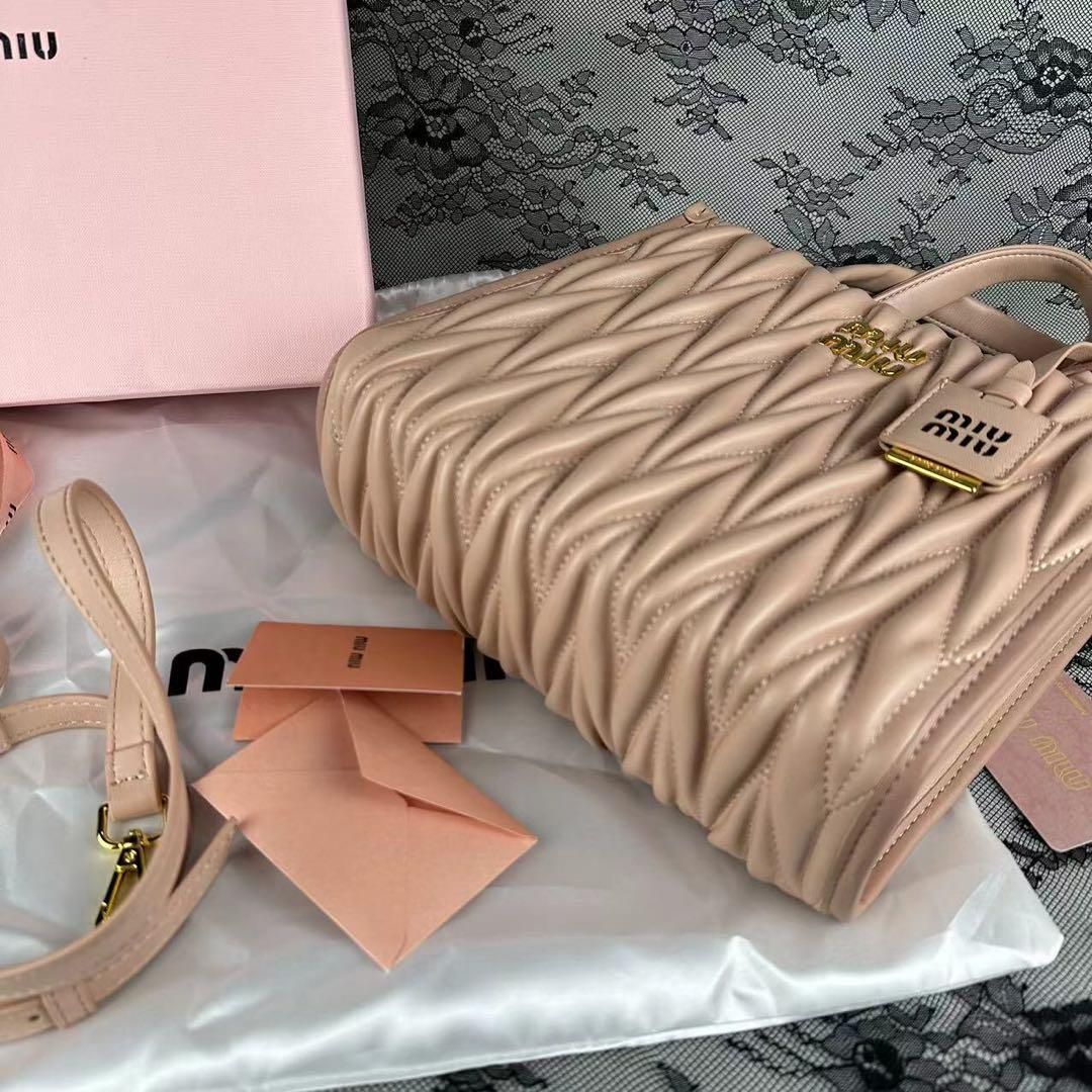 即購入不可！！MIUMIU トートバッグ ショルダーバッグ - メルカリ