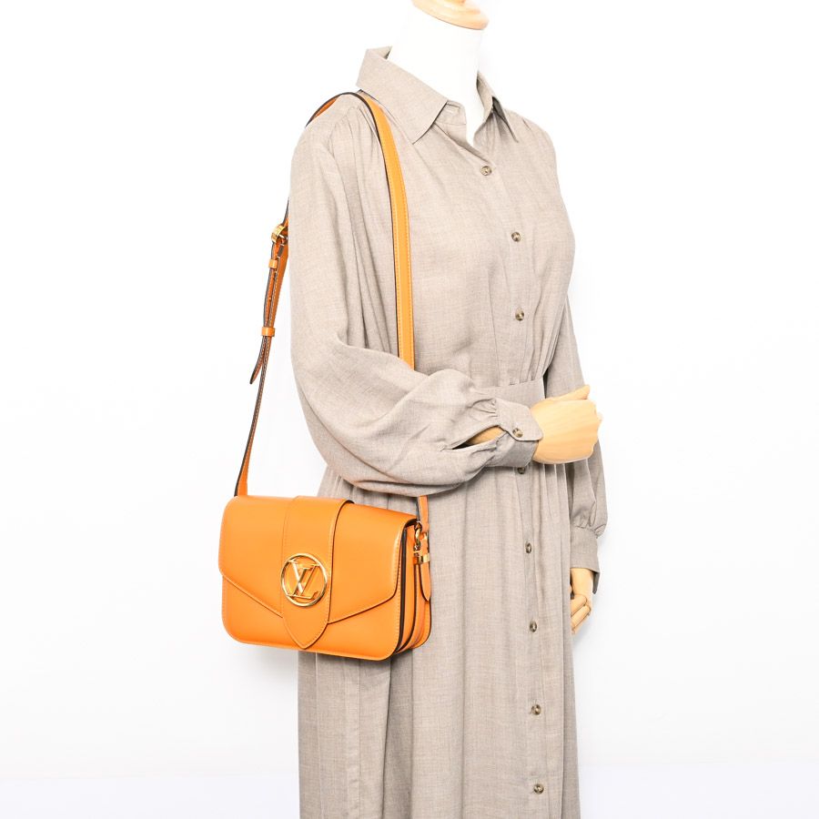 LOUIS VUITTON ルイヴィトン ショルダーバッグ ポンヌフ M55946