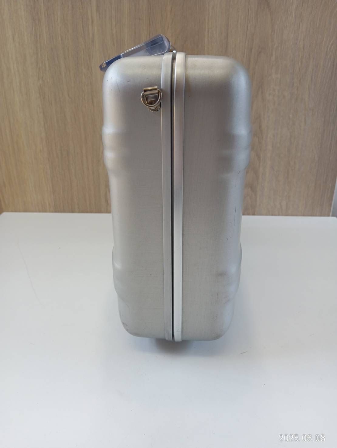 ゼロハリバートン　アルミ　アタッシュケース　2way ショルダー　内装美品 中古品】 ZERO HALLIBURTONゼロハリバートン ミニ