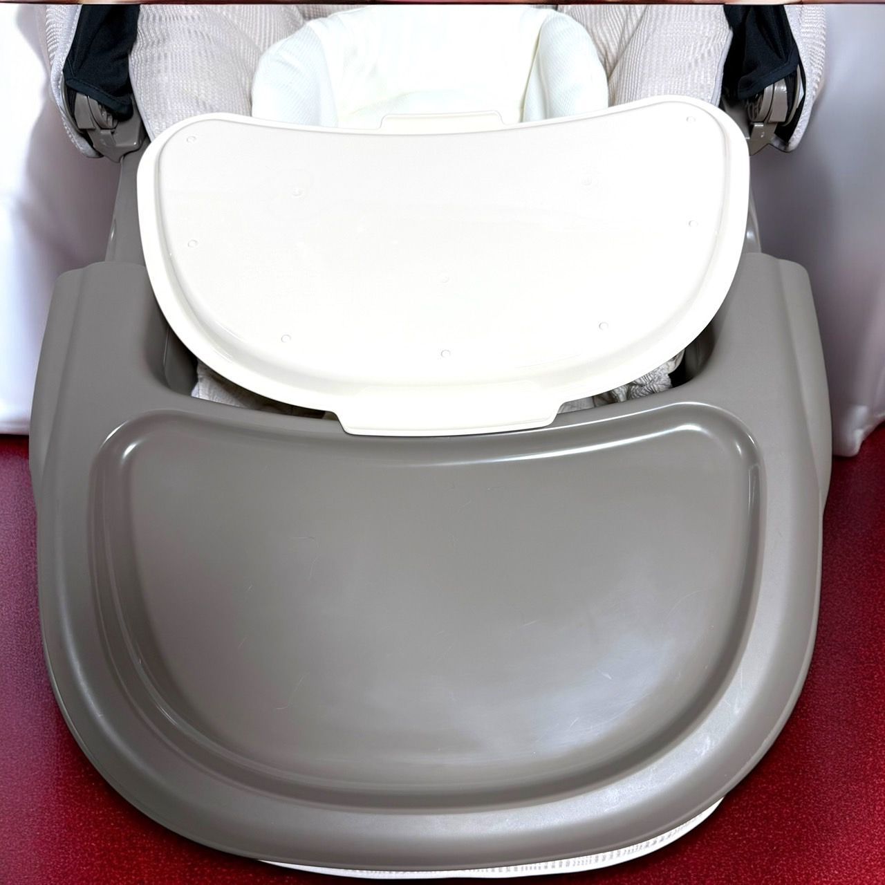 ☆ 美品 Combi コンビ 電動ハイローチェア ネムリラ AUTO SWING