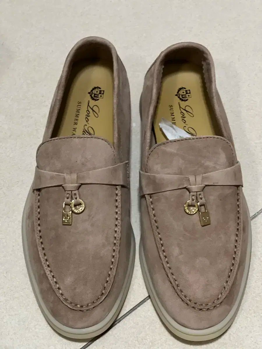 レディース スウェード ローファー 35サイズ