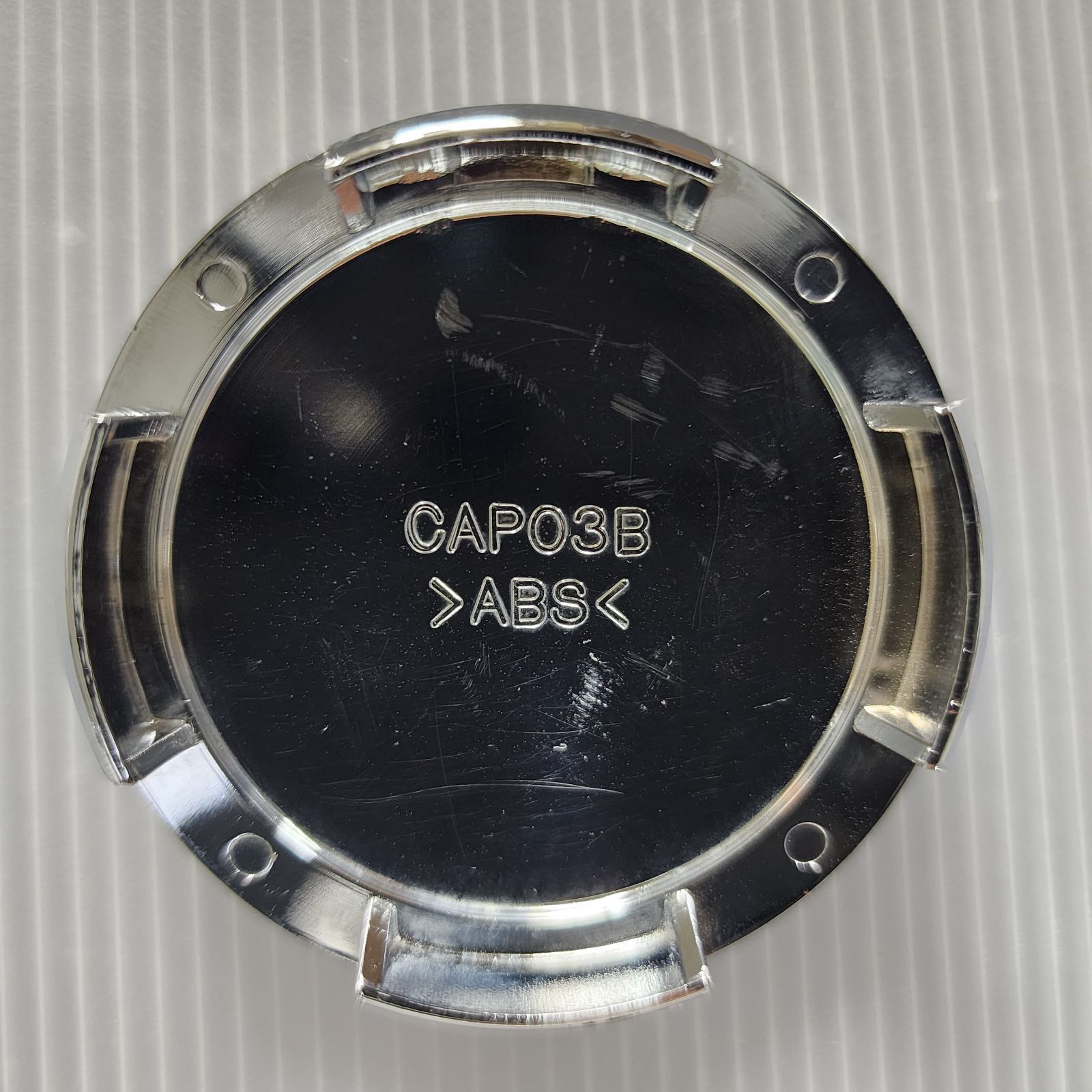 中古品 スズキ センターキャップ 4個セット ホイールキャップ CAP03B 