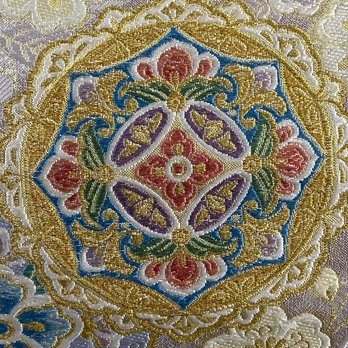 袋帯 関西仕立て 華文 草花 金銀糸 刺繍 ベージュ 六通 正絹