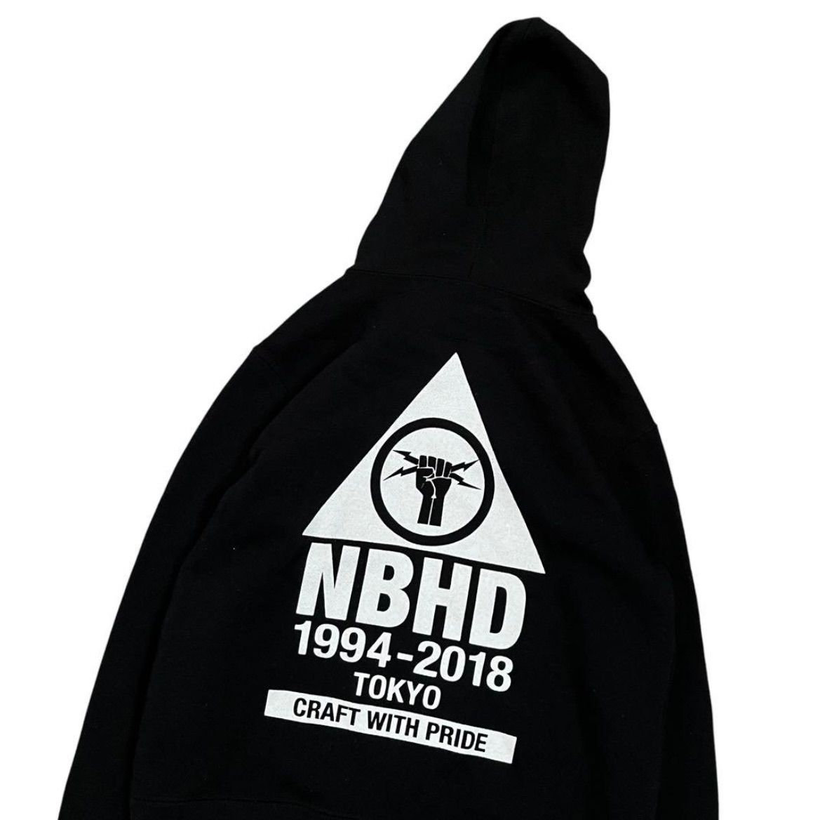 ジップアップパーカー