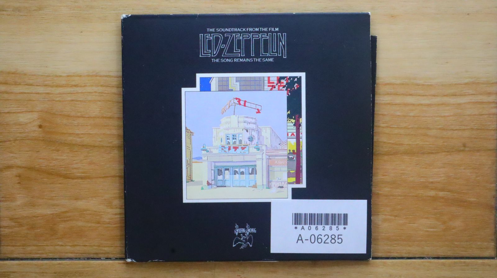 (稀少中古品)LED ZEPPELIN 楽譜　永遠の詩I Yahoo!オークション -「led zeppelin 永遠の詩」の落札相場