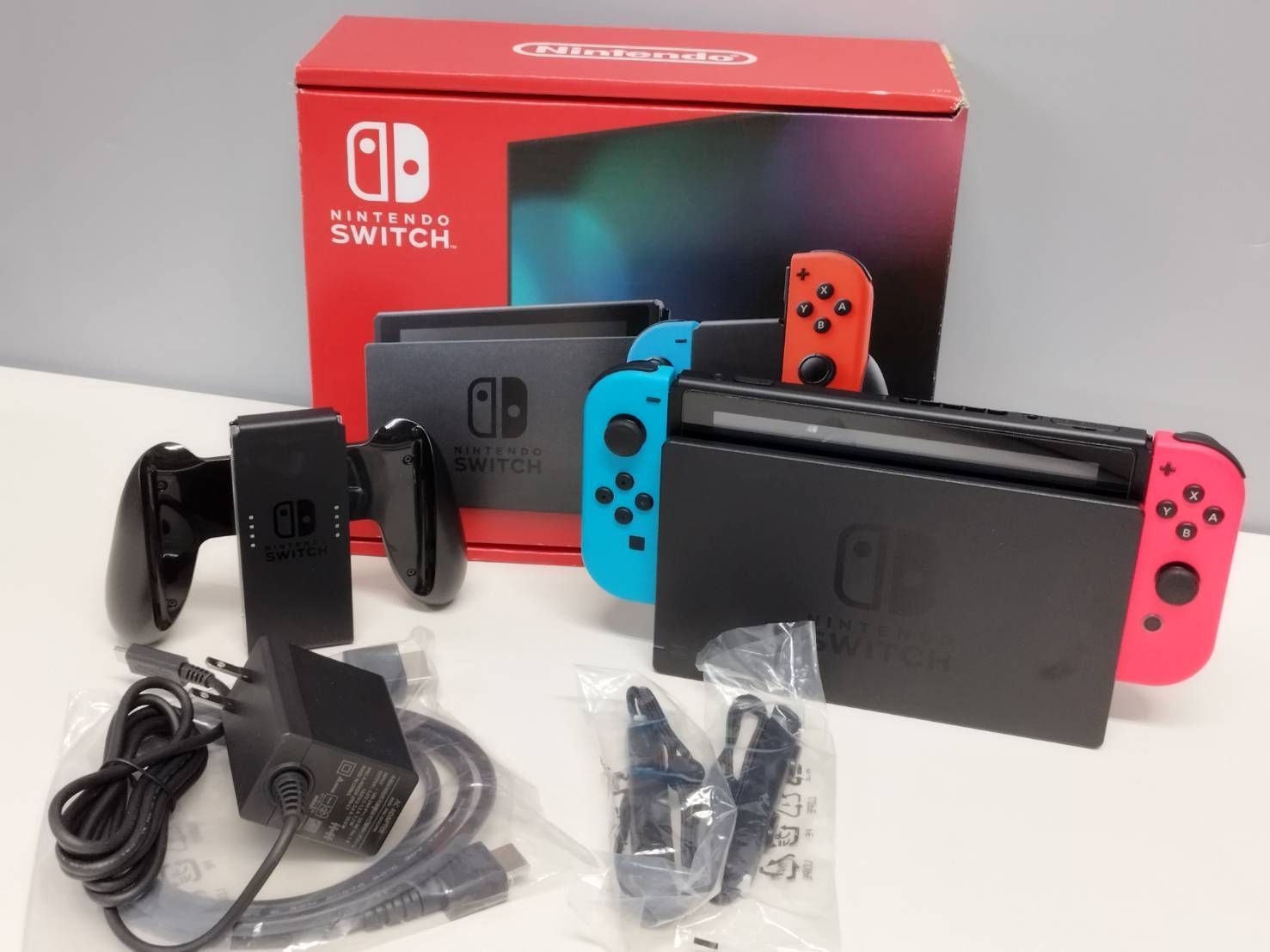 ★ニンテンドースイッチ本体 HAC-001(-01) 2023年製 Switch ☆ニンテンドースイッチ本体 HAC-001(-01) 2023年製 Switch