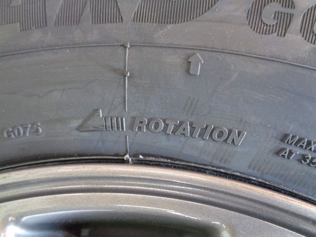 ヨコハマ アイスガードG075