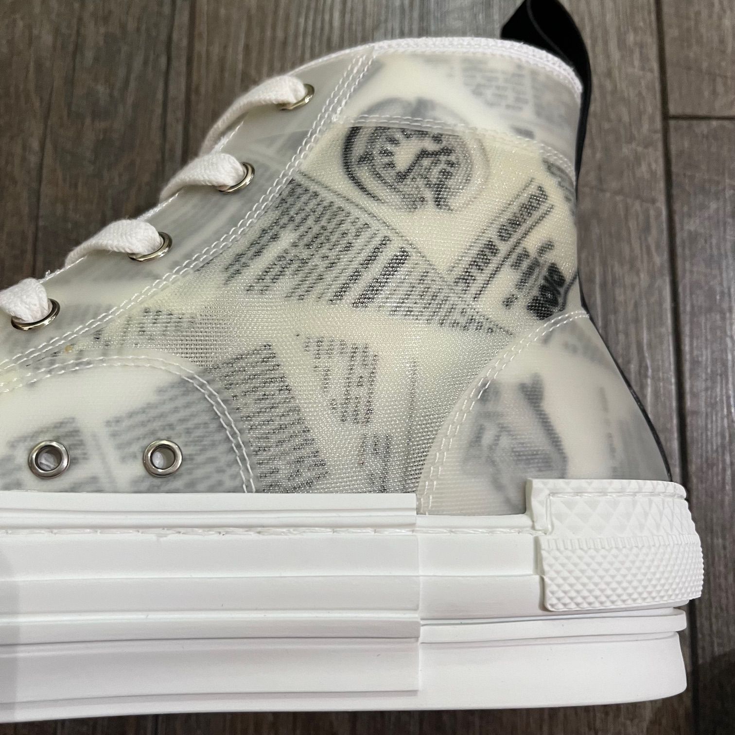新品 Dior B23 High Newsprint Daniel Arsham 3SH118YUO ニュース 