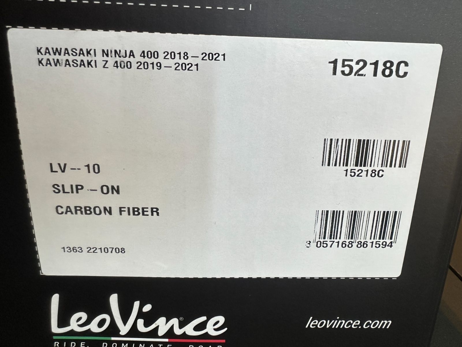 LeoVince / レオビンチ LV-10 Slip-On, Carbon Muffler - Stainless