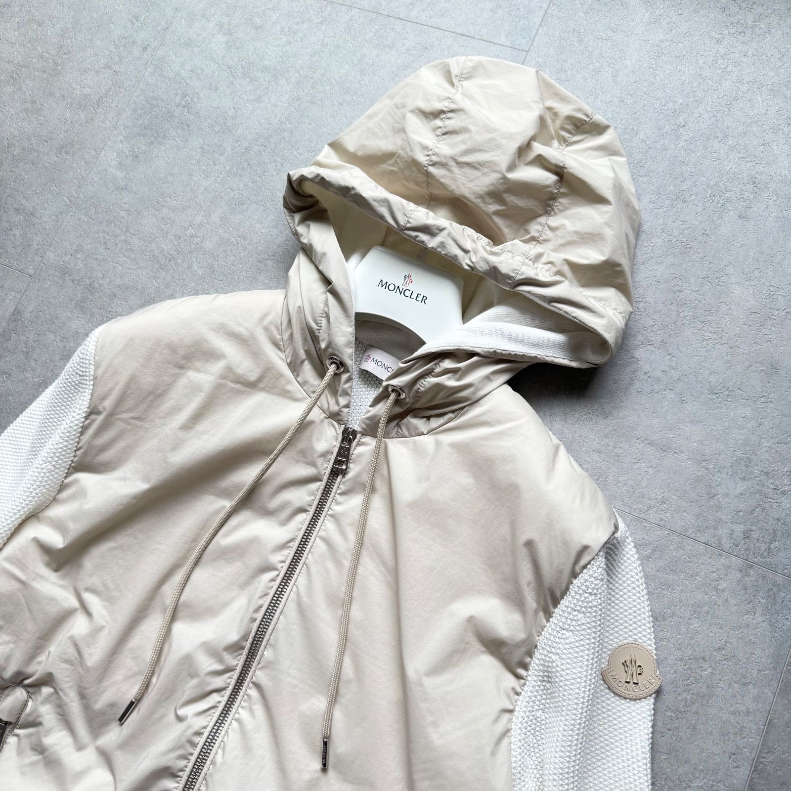 極美品 MONCLER モンクレール ニットダウンパーカー CARDIGAN TRICOT 