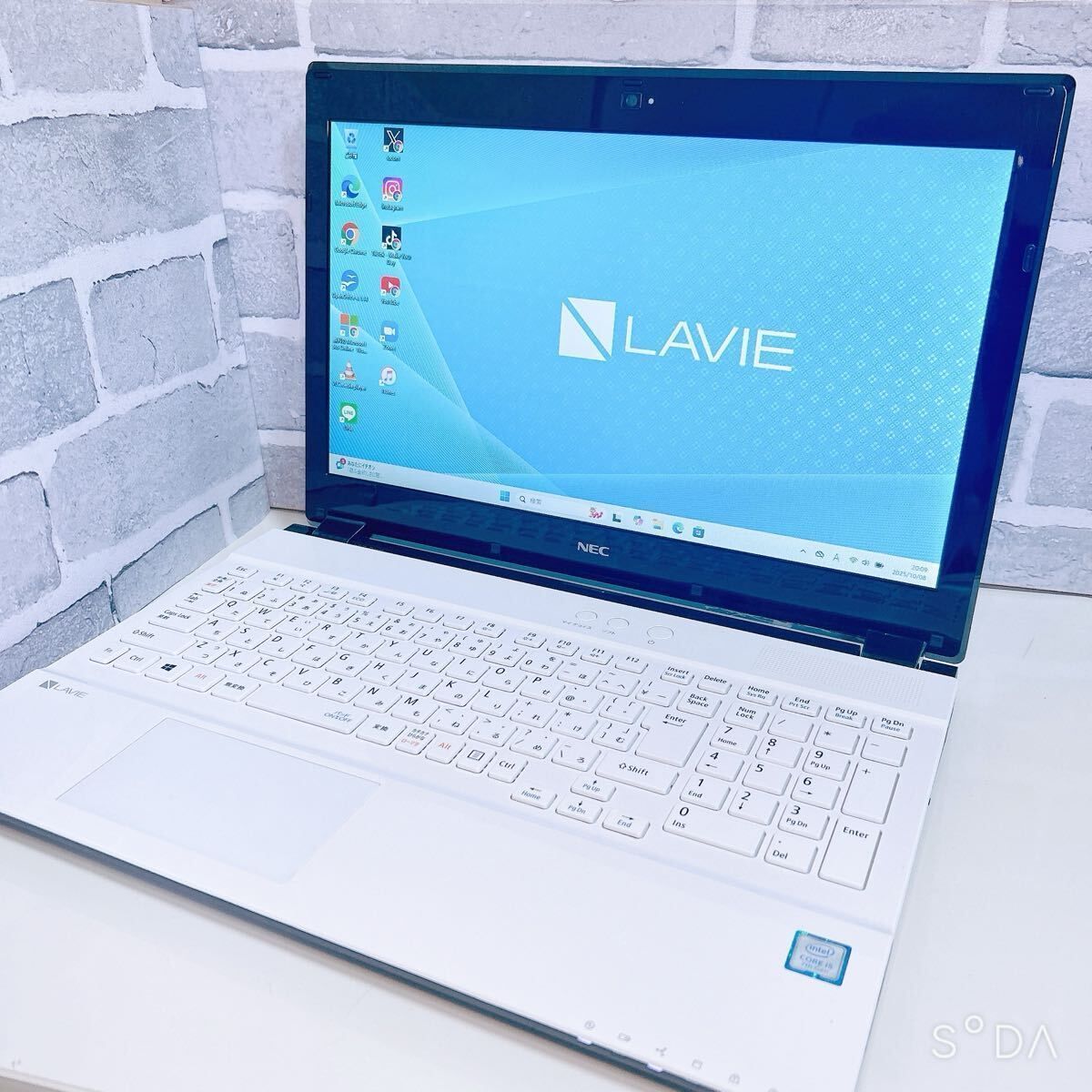 NEC LAVIE ホワイト ノートパソコン 15インチ DVDドライブ i5 Win11 AC付 ノートパソコン