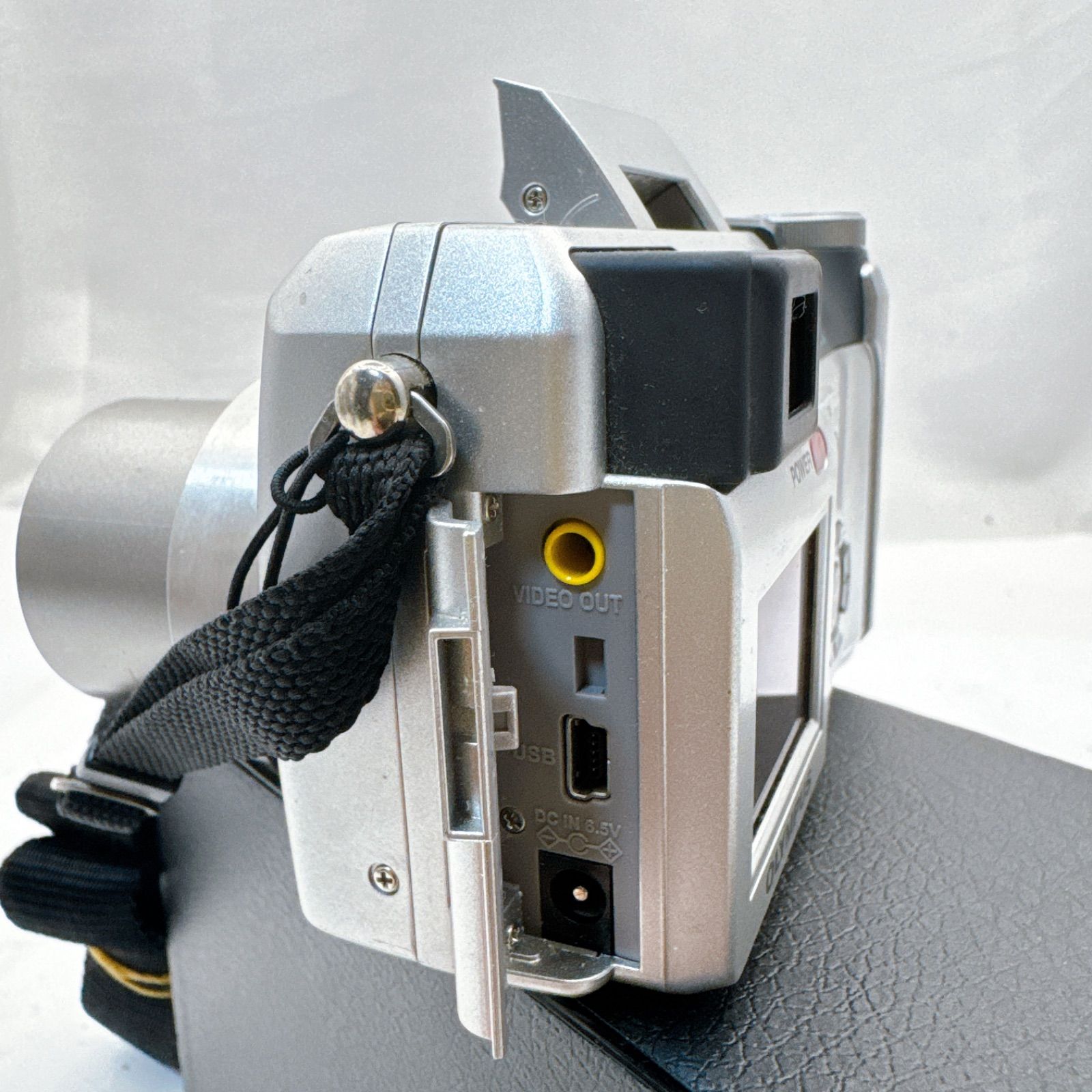 格安SALEスタート!の商品をすべて Ultra C-740 OLYMPUS Zoom xd 動作確認済み 本体 デジタルカメラ デジタルカメラ