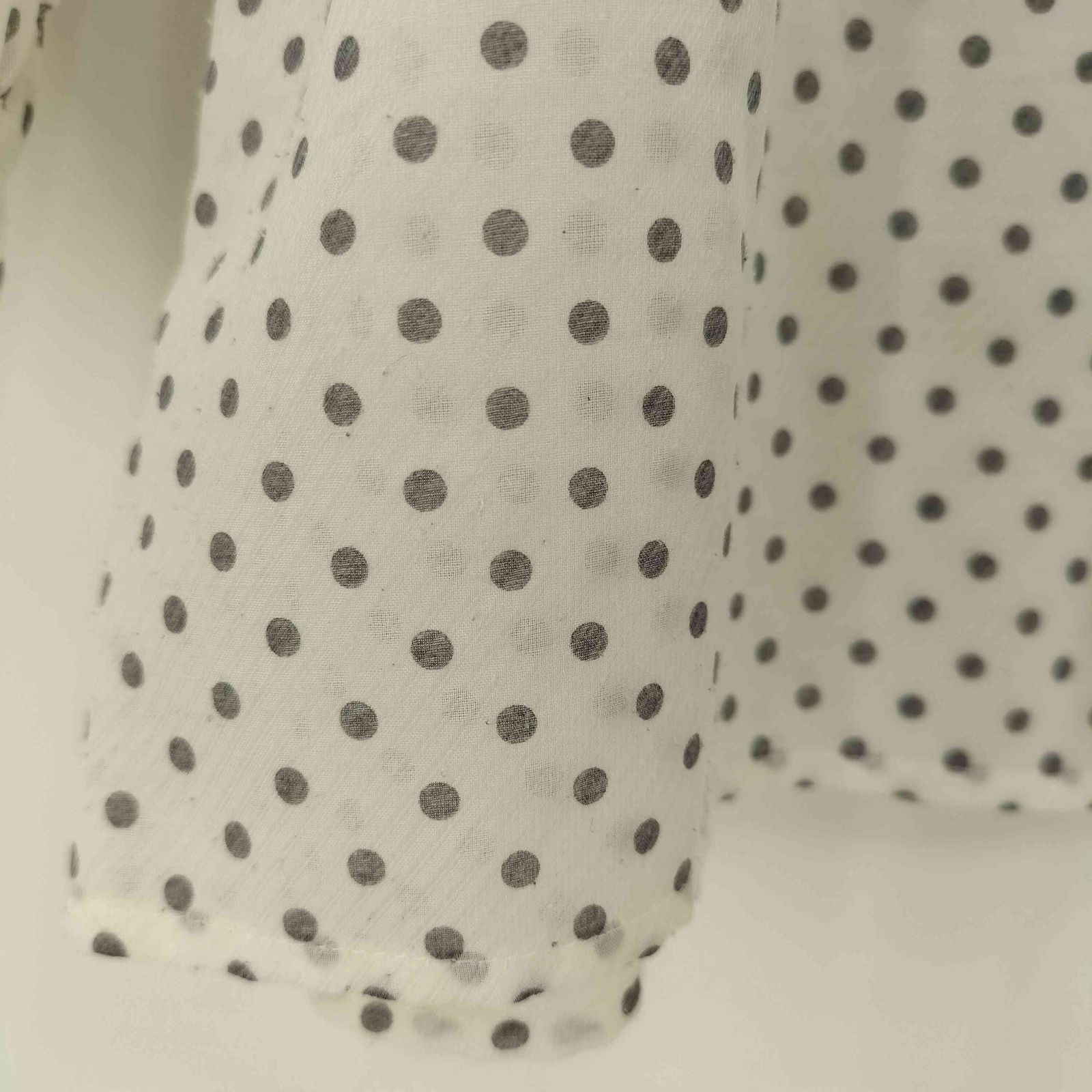 アルアバイル allureville フリル ネック ドット ブラウス レディース