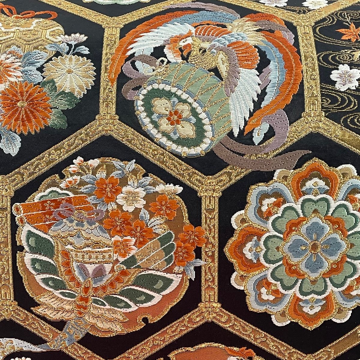 袋帯 秀品 鳳凰 華文 金糸 箔 黒 六通 正絹 【中古】 - メルカリ