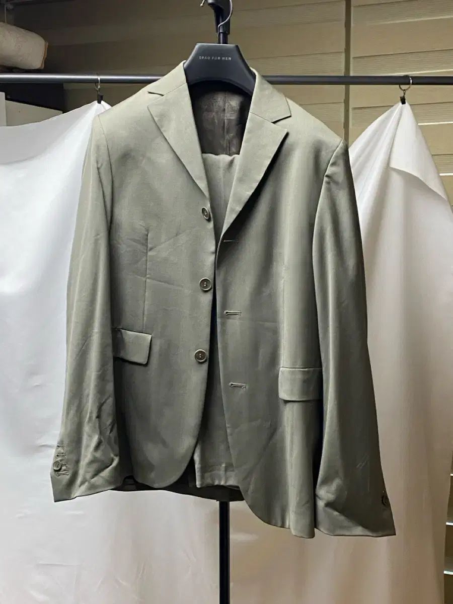 【雷市場（ポンジャン）商品韓国直送】 cos ブレザー 出品