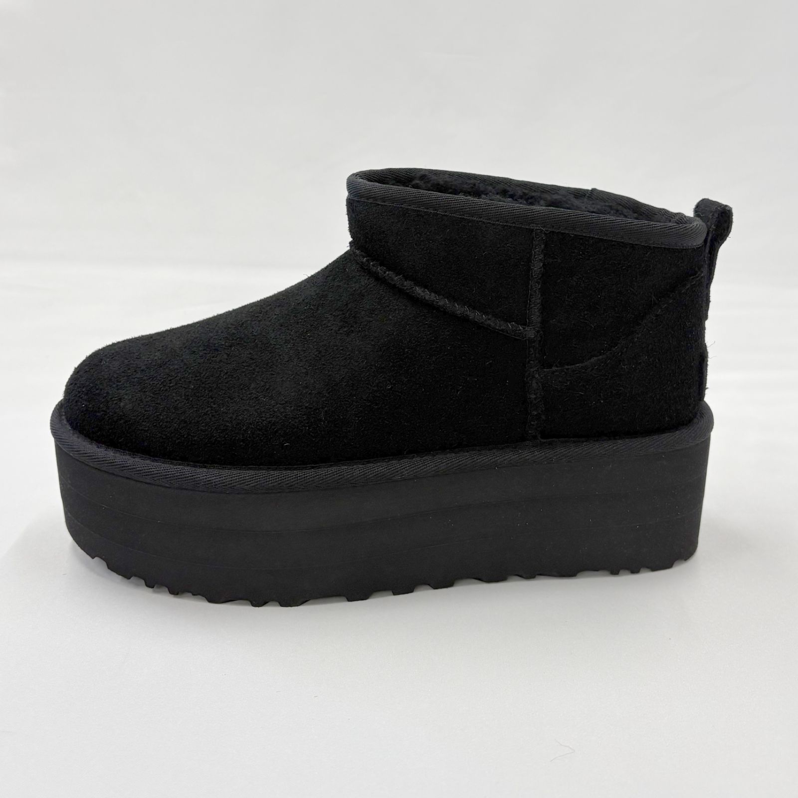 厚底ムートンブーツ