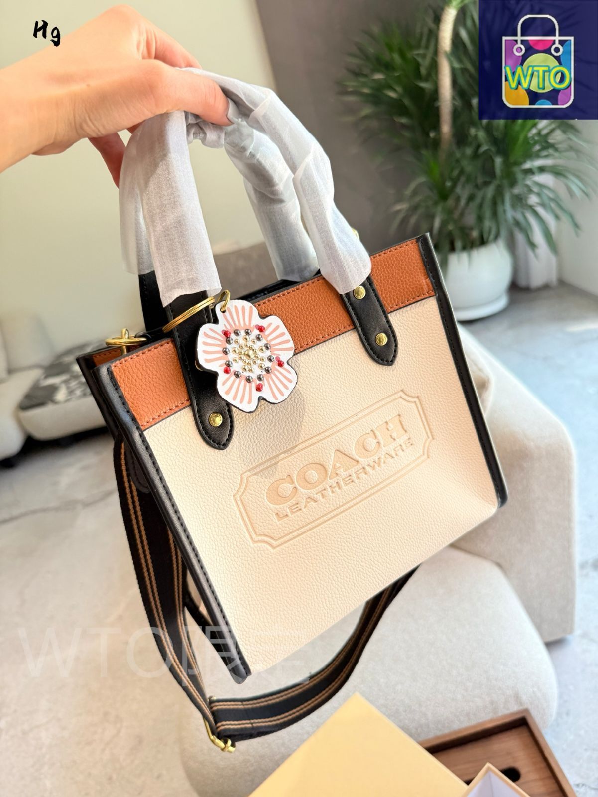 今日特価】Coach コーチ フィールドトート22シリーズ 調節可能な
