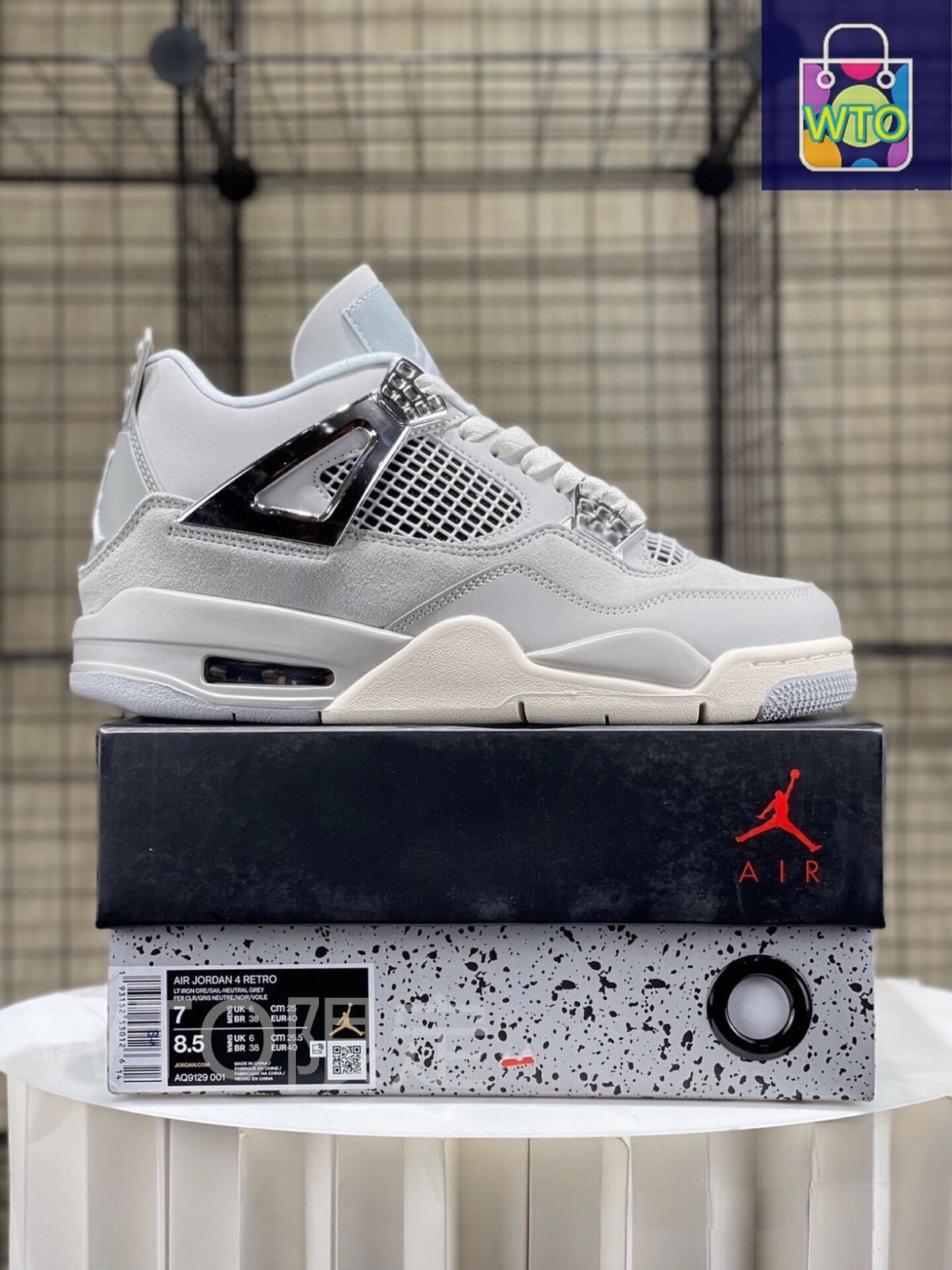 お値下げしました??即購入?? Nike wMNS Air Jordan 4 Retro