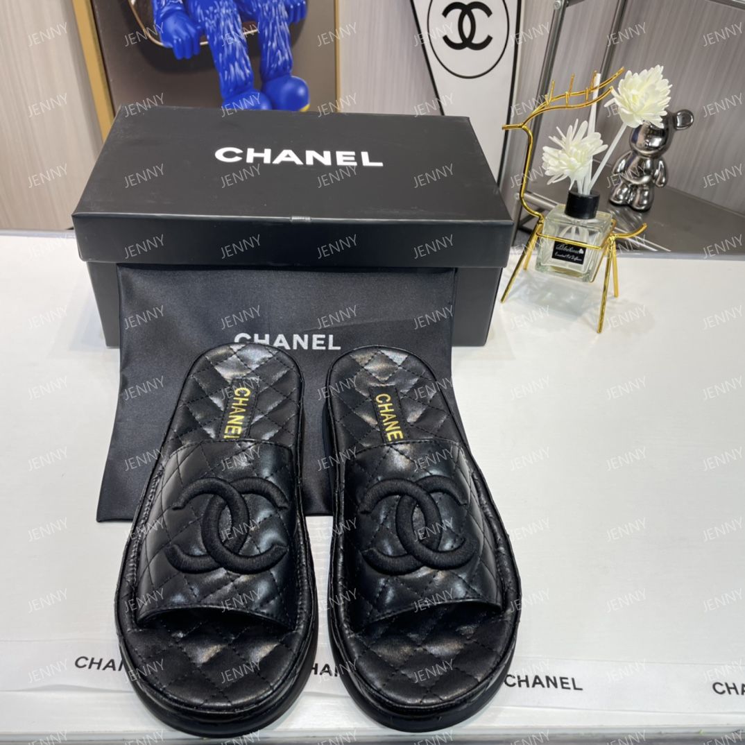 CHANEL シャネル マトラッセ ココマーク サンダル  ブラック