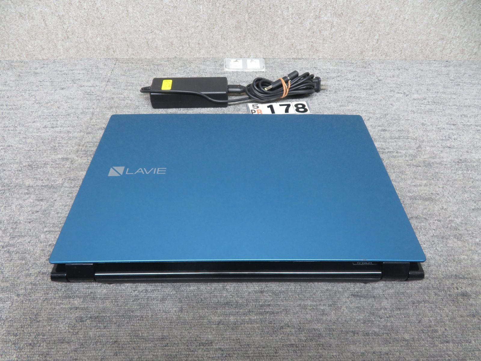 ☆E2104☆古代とんぼ玉 (43) 難あり 初期バンデッド 銀化 ガラスビーズ