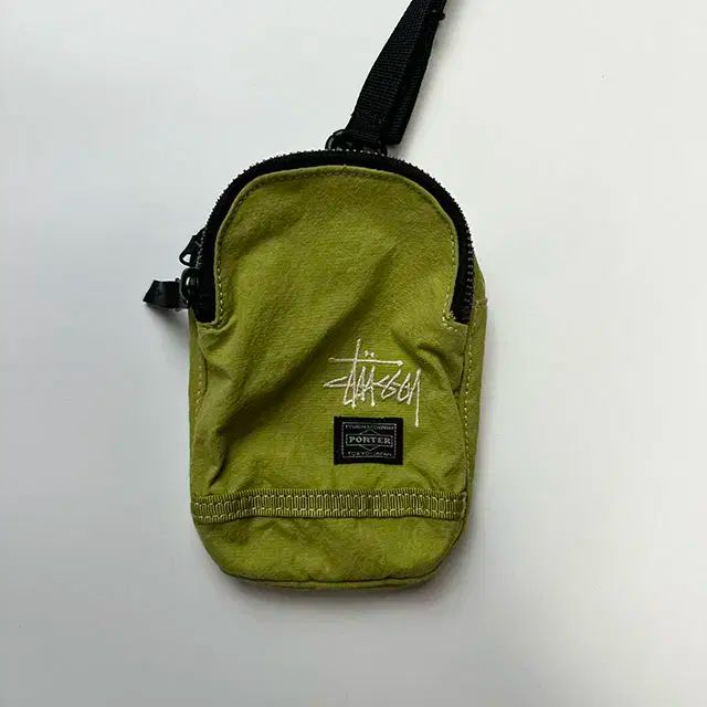 stussy porter コラボ　別注　ショルダーバッグ STUSSYとPORTERによる最新コラボアイテム