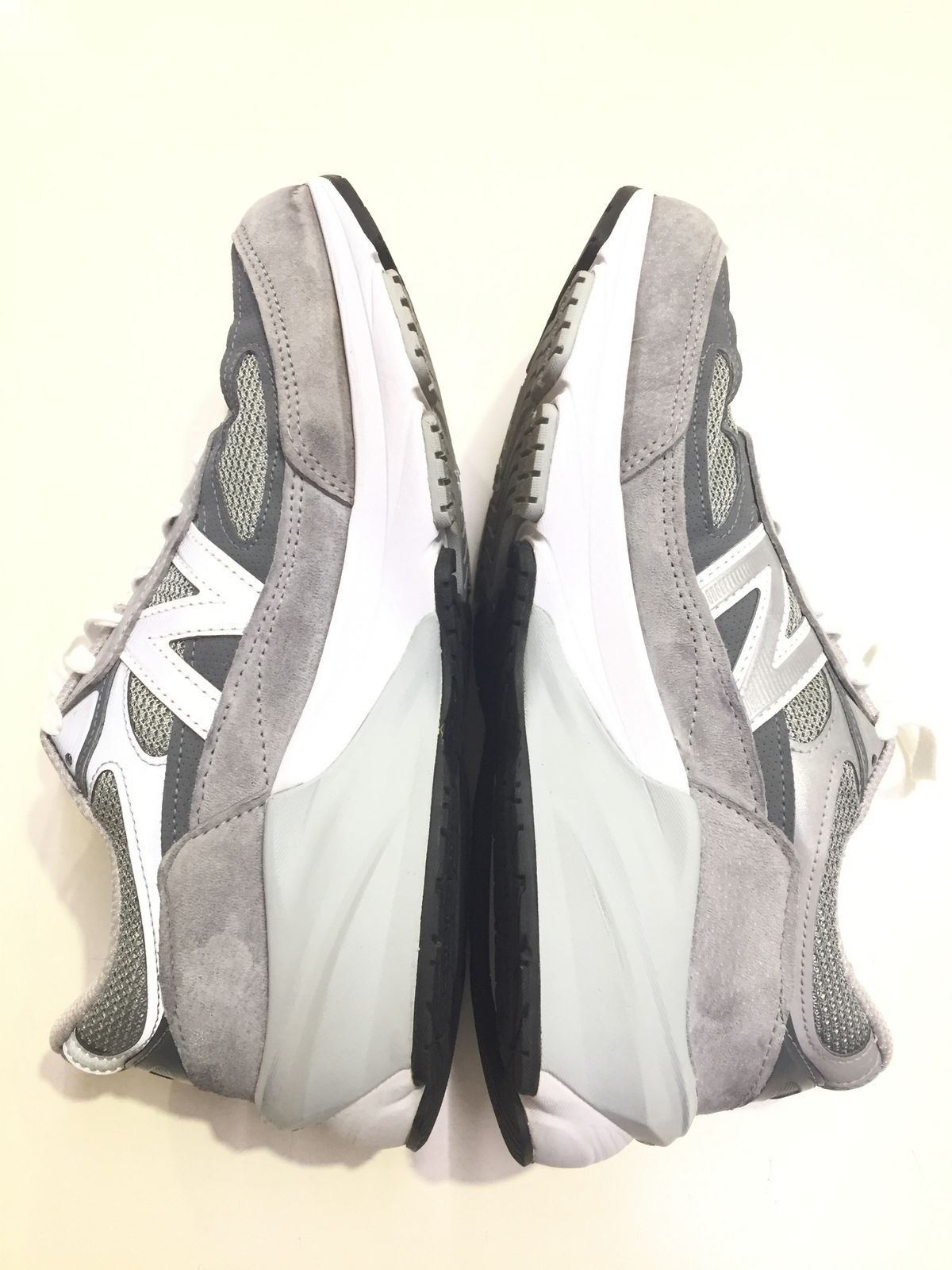 USA製 箱・シューレース付 NEW BALANCE ニューバランス 2023