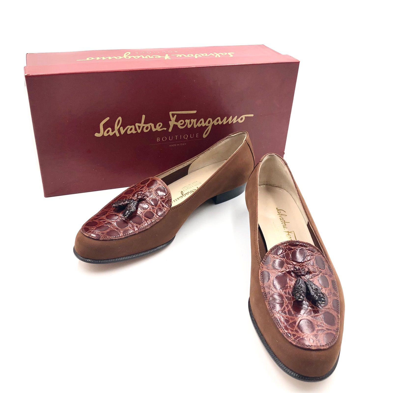 ■極美品■使用回数些少■Salvatore Ferragamo サルヴァトーレフェラガモ　クロコ型押しレザー×ヌバック　タッセルローファー　パンプス　革靴　イタリア製　ブラウン　6.5B(24cm) レディース　箱あり