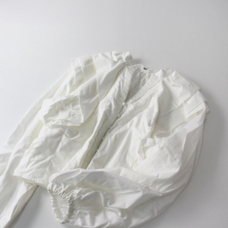美品　22SS IENA LA BOUCLE コットンタックスリーブブラウス 白 美品 22SS IENA LA BOUCLE コットンタックスリーブブラウス 白