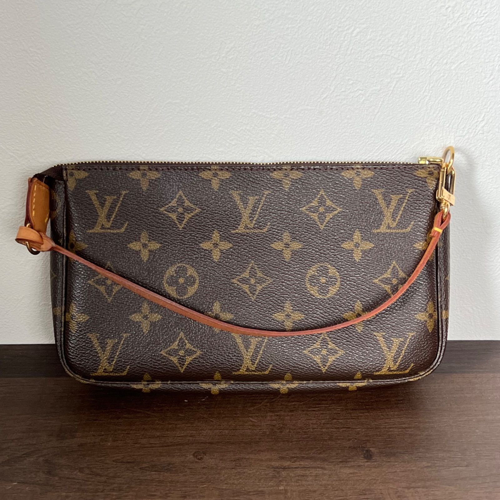 定番美品]LOUISVUITTON ルイヴィトン ポシェット・アクセソワール