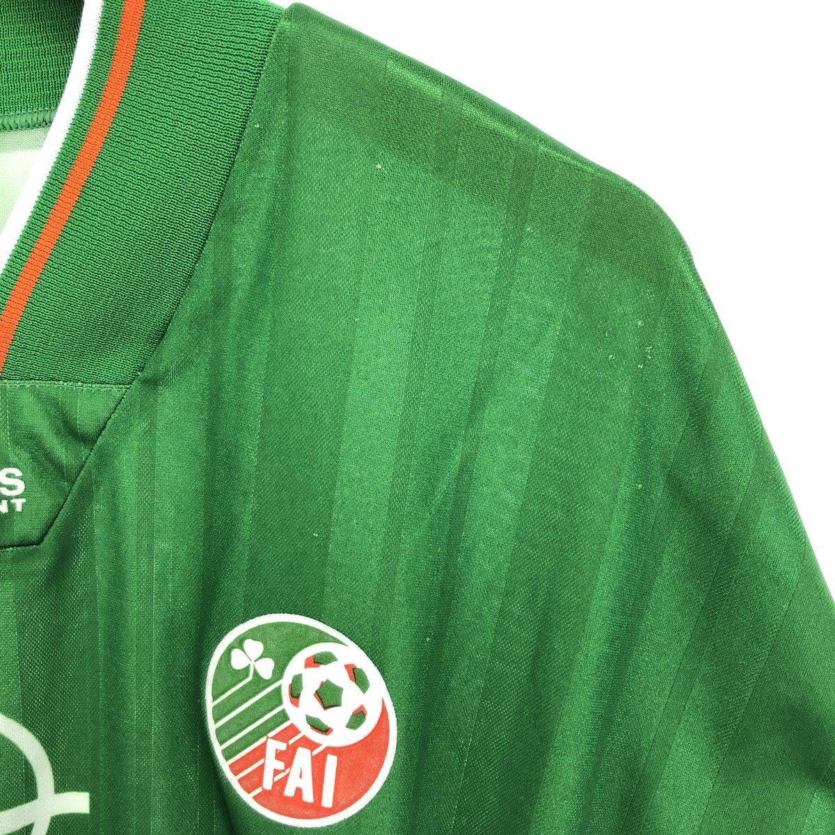 古着 80~90年代 アディダス adidas アイルランド代表 Vネック