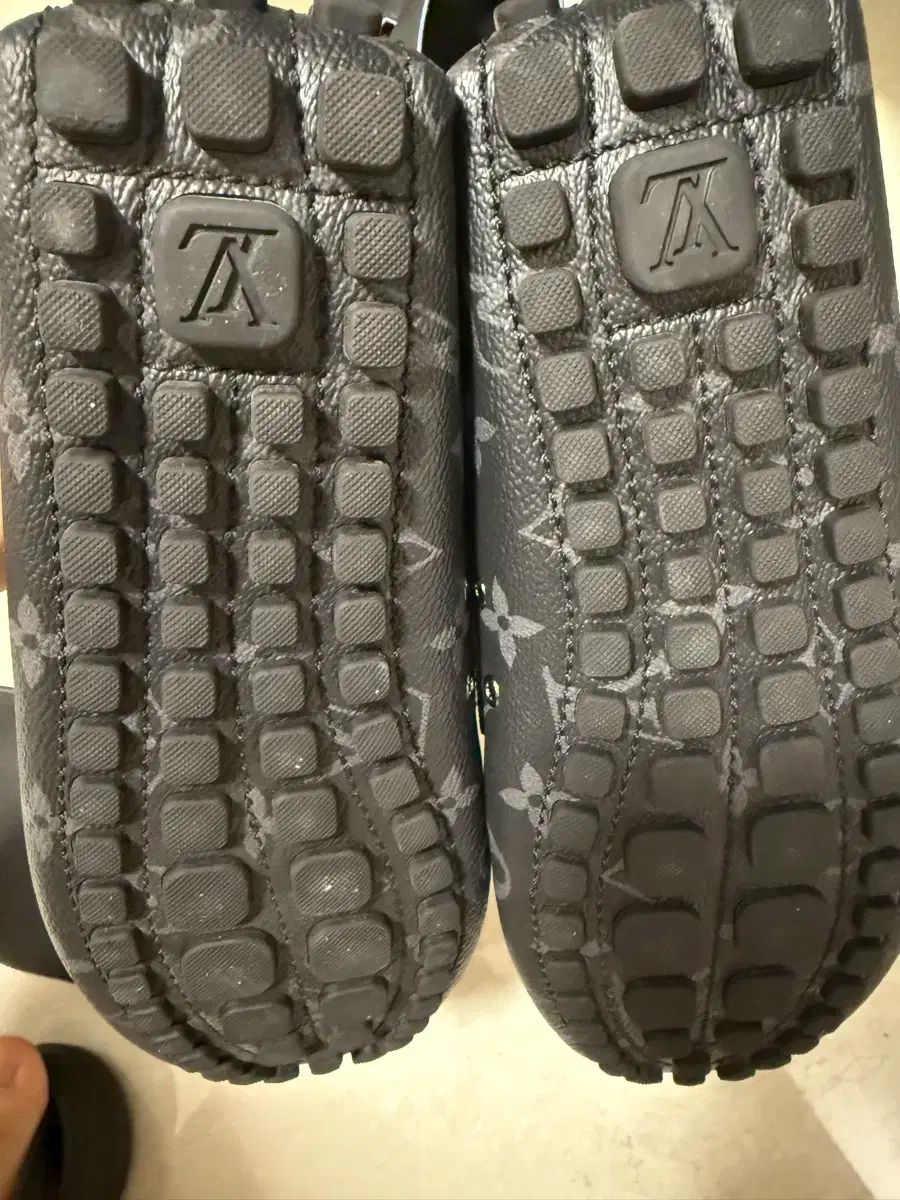 ローファー